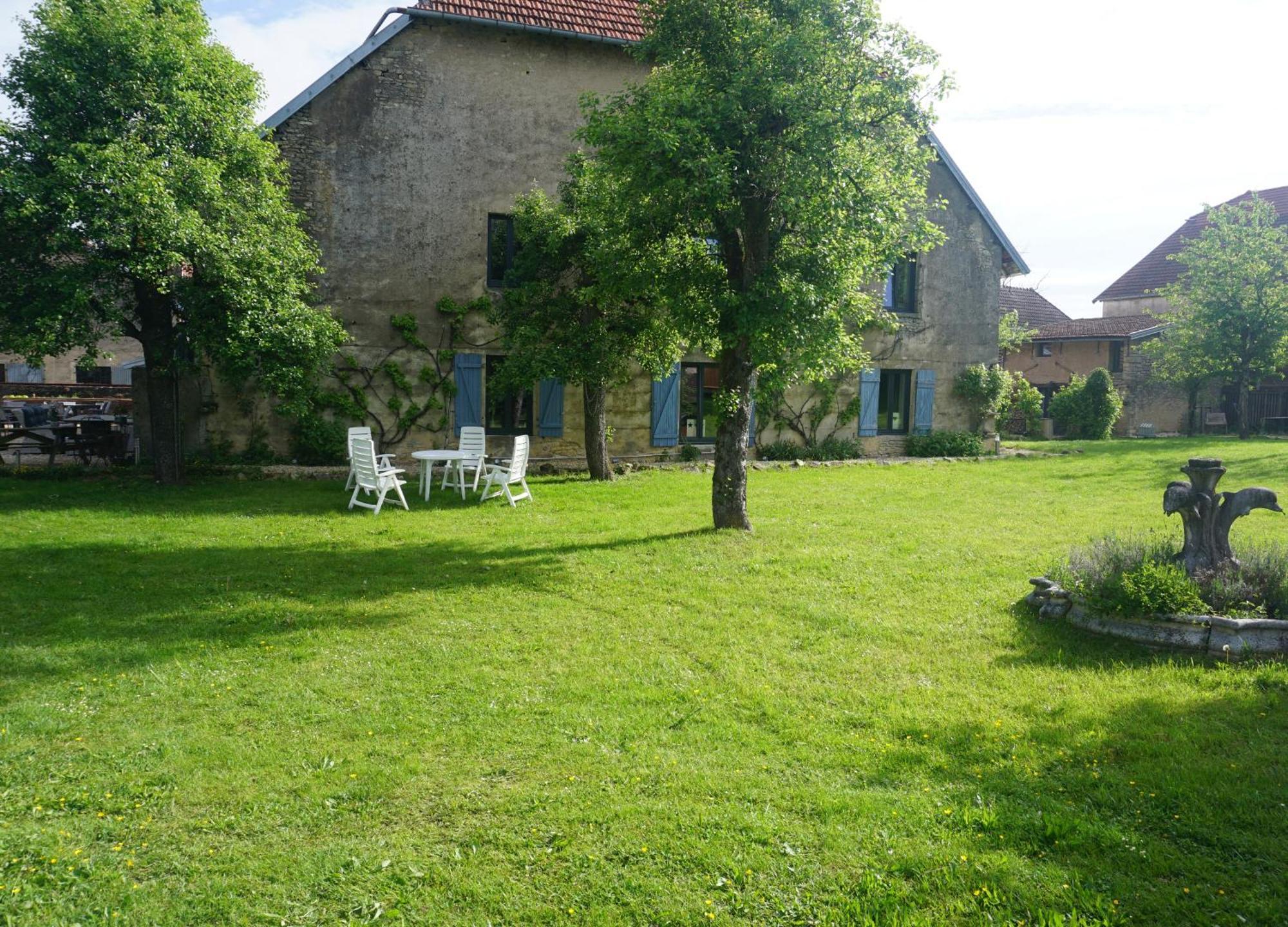 Chambre D'Hotes Juste-Confortable Fleurey-les-Lavoncourt Εξωτερικό φωτογραφία
