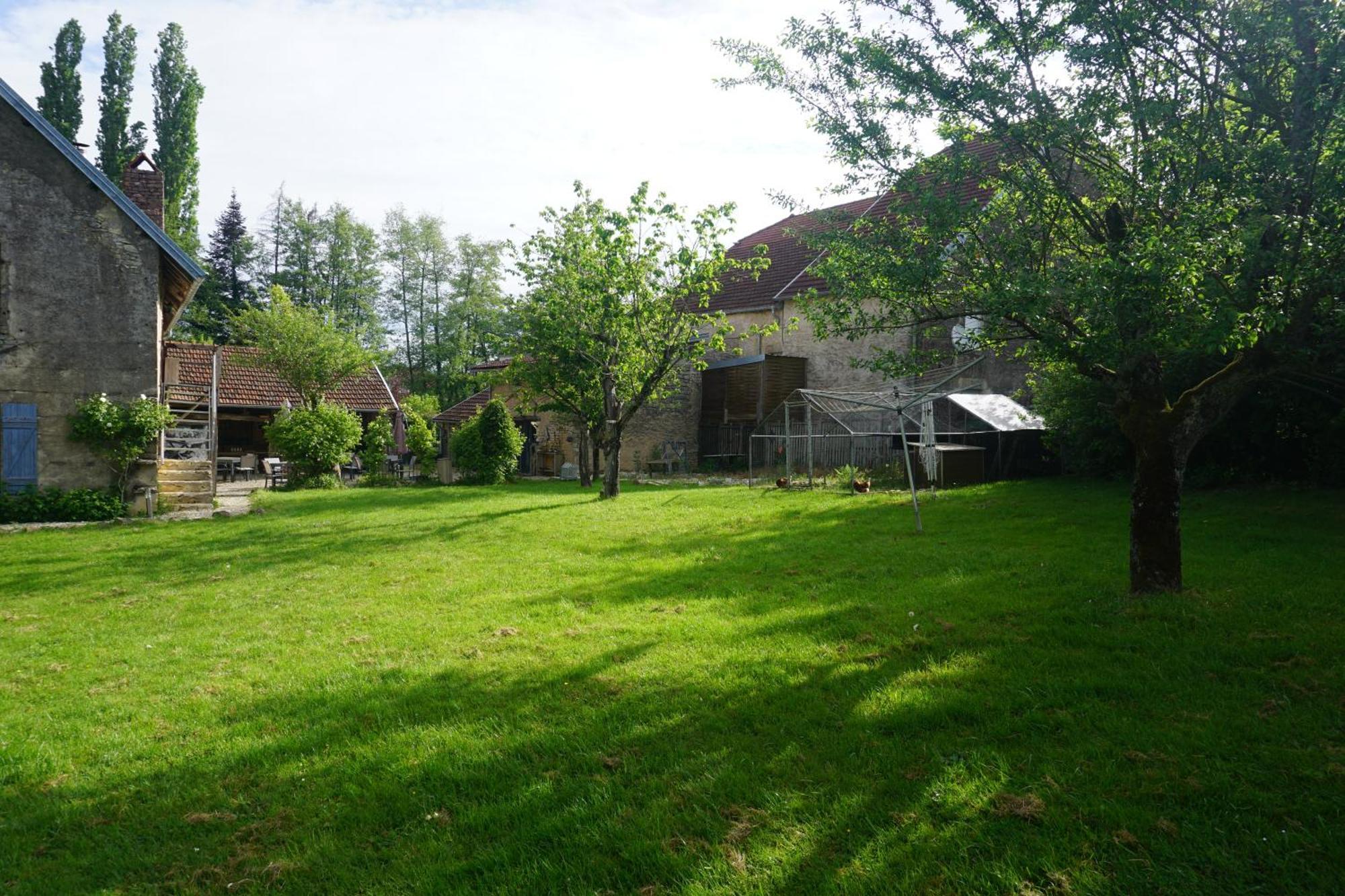 Chambre D'Hotes Juste-Confortable Fleurey-les-Lavoncourt Εξωτερικό φωτογραφία